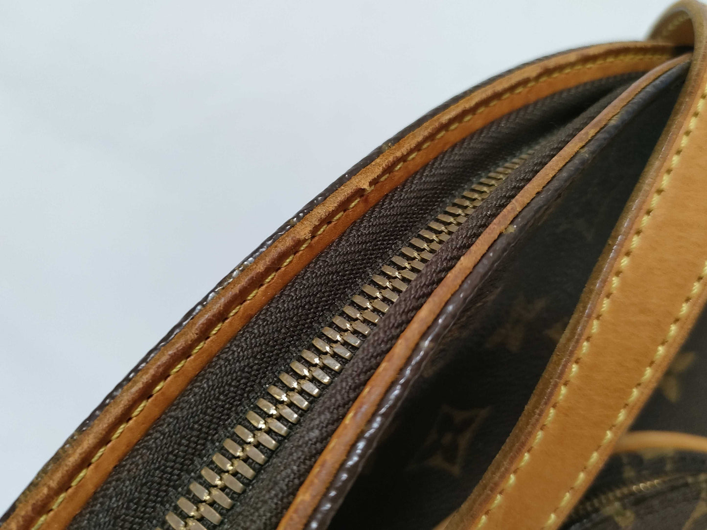 LOUIS VUITTON Monogram M51128 Ellipse Shopping Shoulder Bag