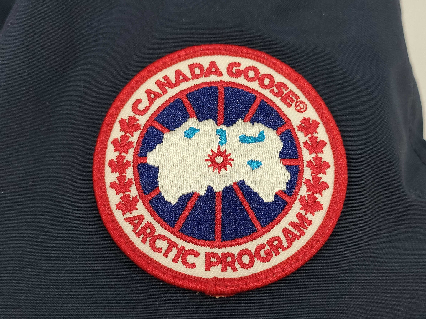Canada Goose Down 2052M Navy Jacket