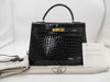 HERMES Kelly 32 Black Crocodile Leather Handbag with Gold Hardware and 〇I Stamp