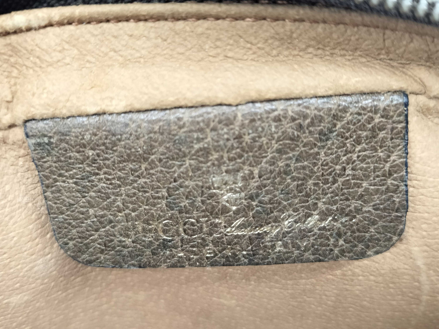 GUCCI GG Supreme Sherry Second Bag Pouch