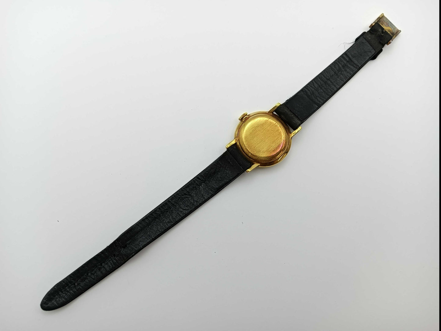 Hand-wound K18 ladies' watch