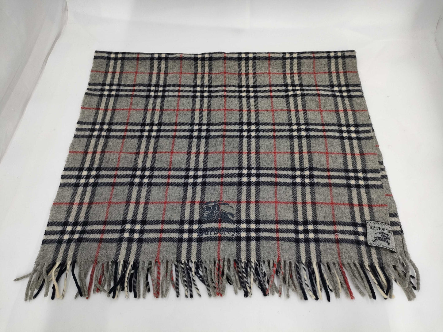 BURBERRY Nova Check Gray Scarf