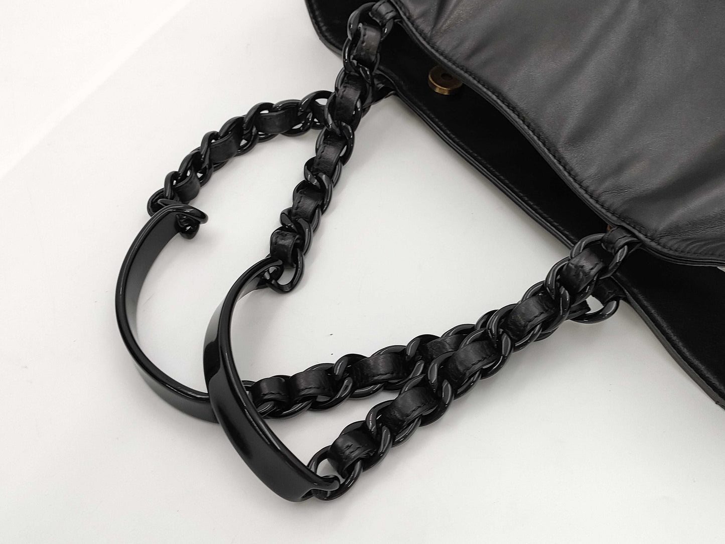 CHANEL 5284653 Lambskin Coco Plastic Chain Tote, No. 5 Handbag