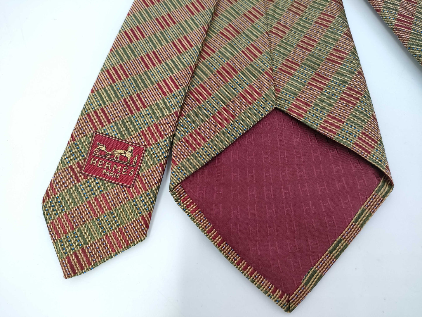 HERMES Tie with Box / 100% Silk Tie