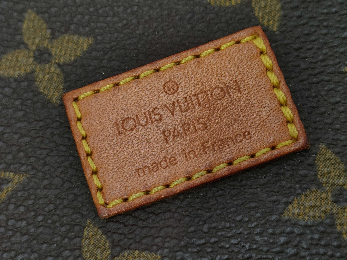 LOUIS VUITTON Monogram M42256 / Saumur 30 / 1993 Shoulder Bag