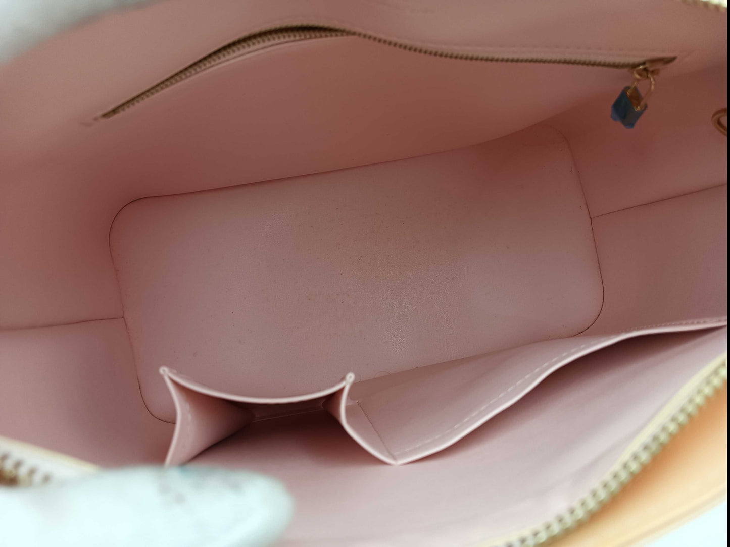 LOUIS VUITTON LM0094 Vernis Houston Handbag