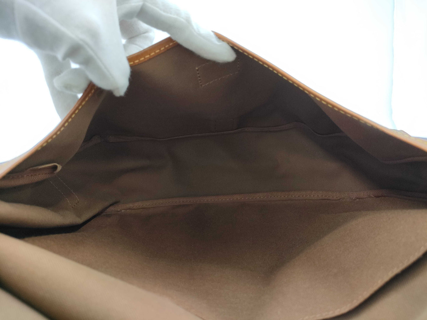 LOUIS VUITTON Monogram Saumur Shoulder Bag