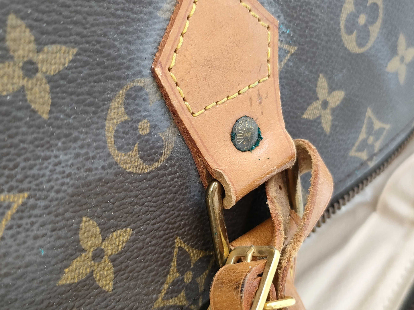 LOUIS VUITTON Monogram Cruiser 40 Bag