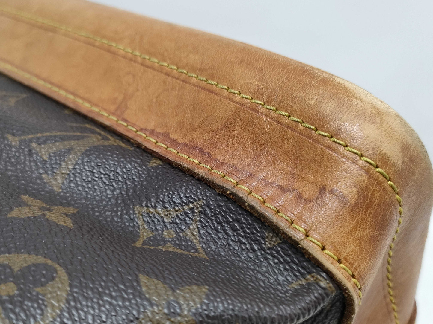 LOUIS VUITTON Monogram M42224 Noe Handbag