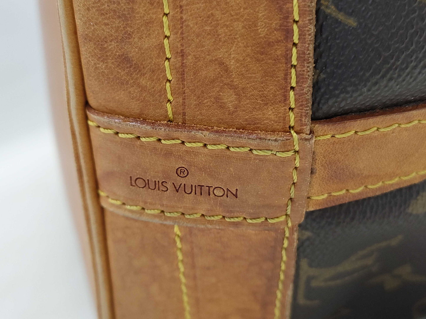 LOUIS VUITTON Monogram M42224 Noe Handbag