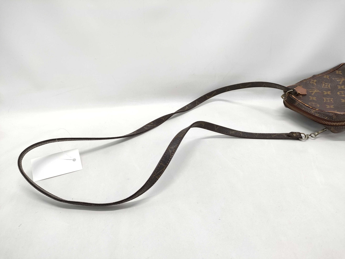 LOUIS VUITTON Monogram Old Amazon Shoulder Bag