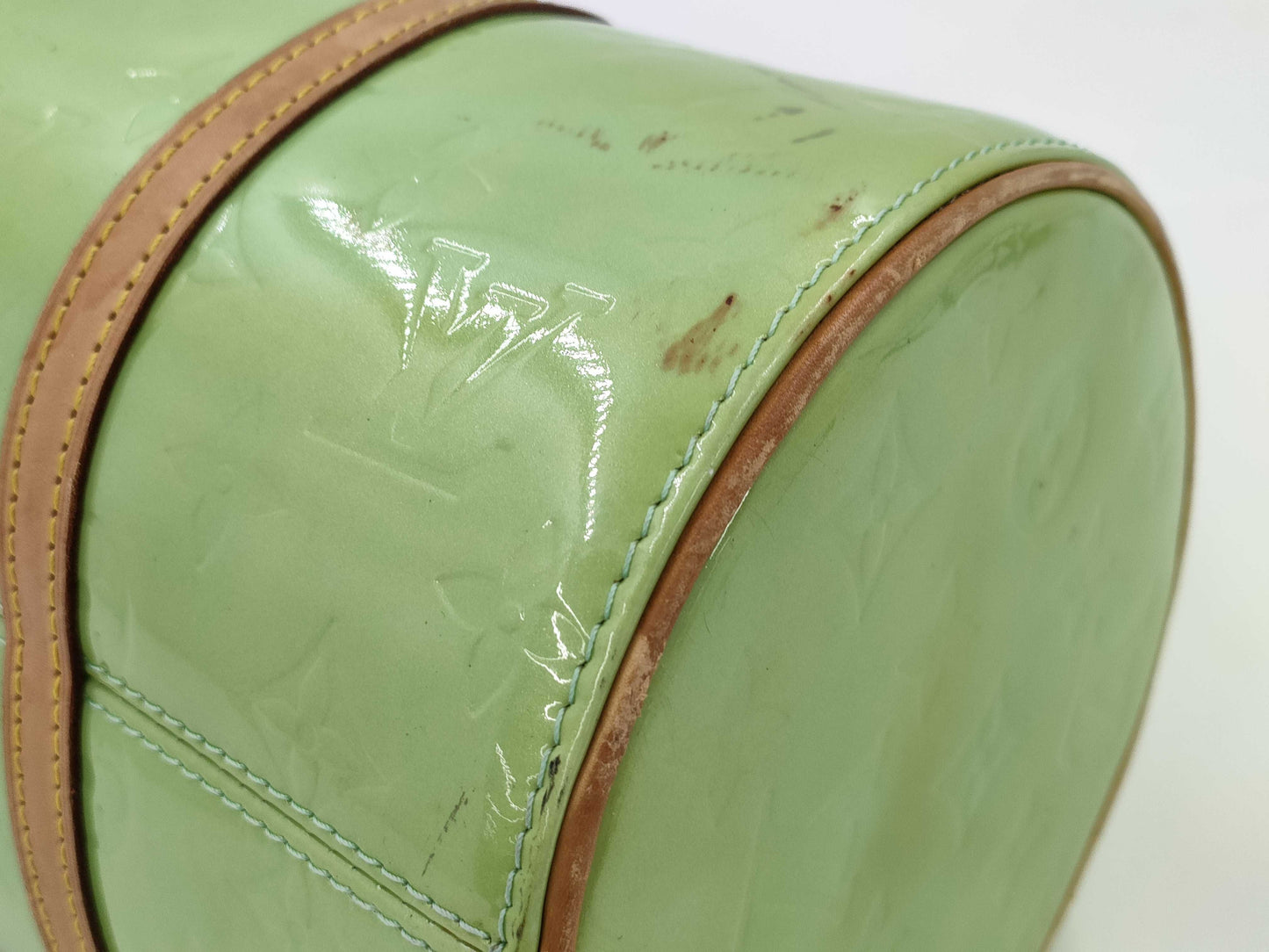 LOUIS VUITTON Vernis Bedford Green Handbag
