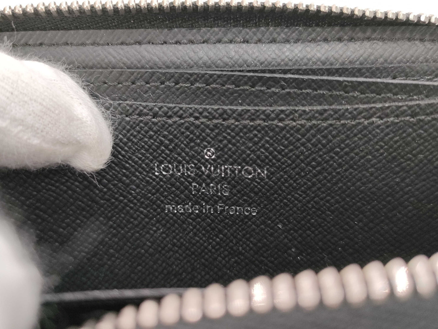 LOUIS VUITTON Damier Graphite Zippy Coy Purse Wallet