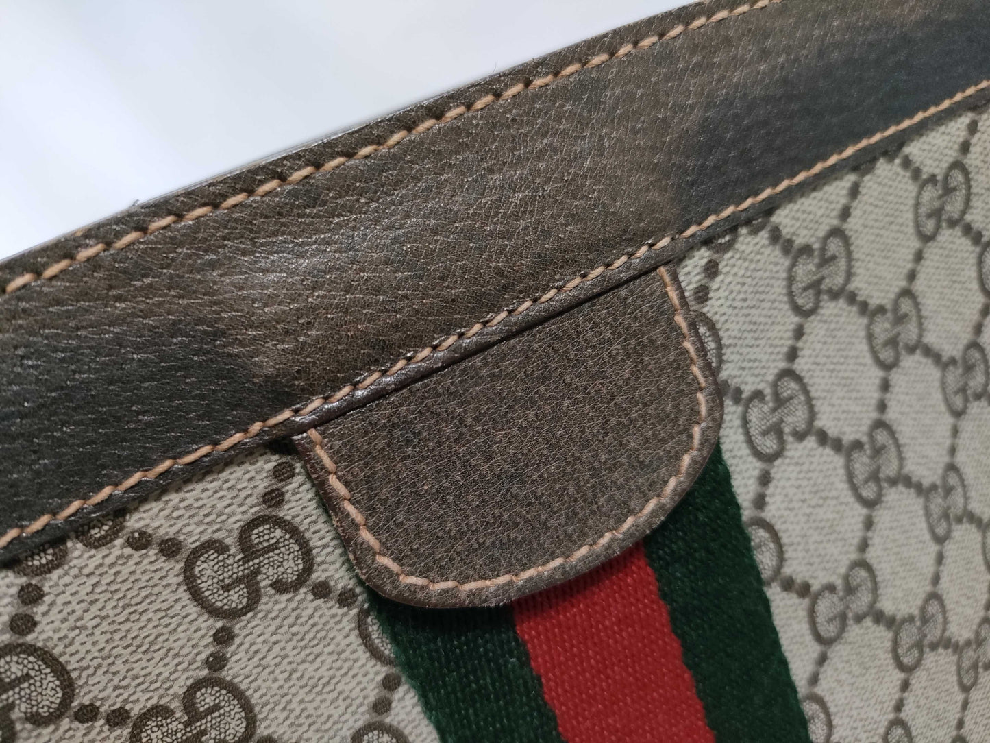 GUCCI GG Supreme Sherry Second Bag Clutch Bag