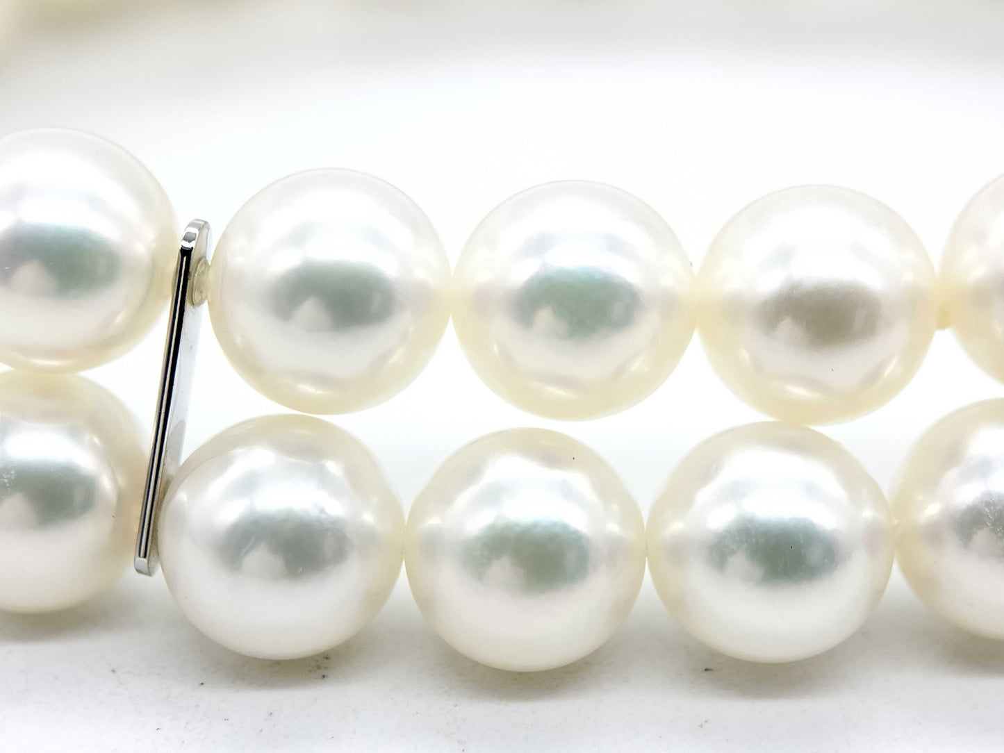 MIKIMOTO Akoya Pearl Diameter Approx. 7.0mm-7.5mm Sapphire Duplex K14WG 31.7g Bracelet Bangle