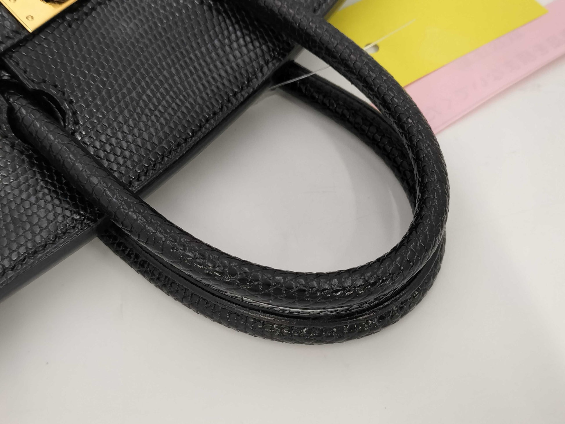 HERMES Birkin 25 Gold Hardware O Stamped Handbag