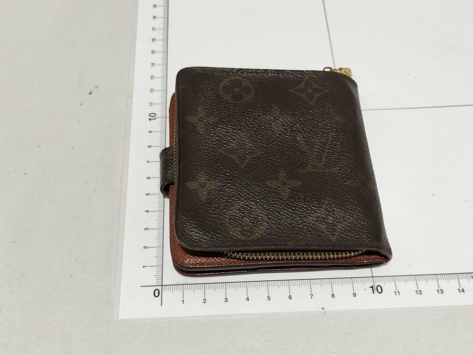 LOUIS VUITTON Monogram Hook Wallet Wallet
