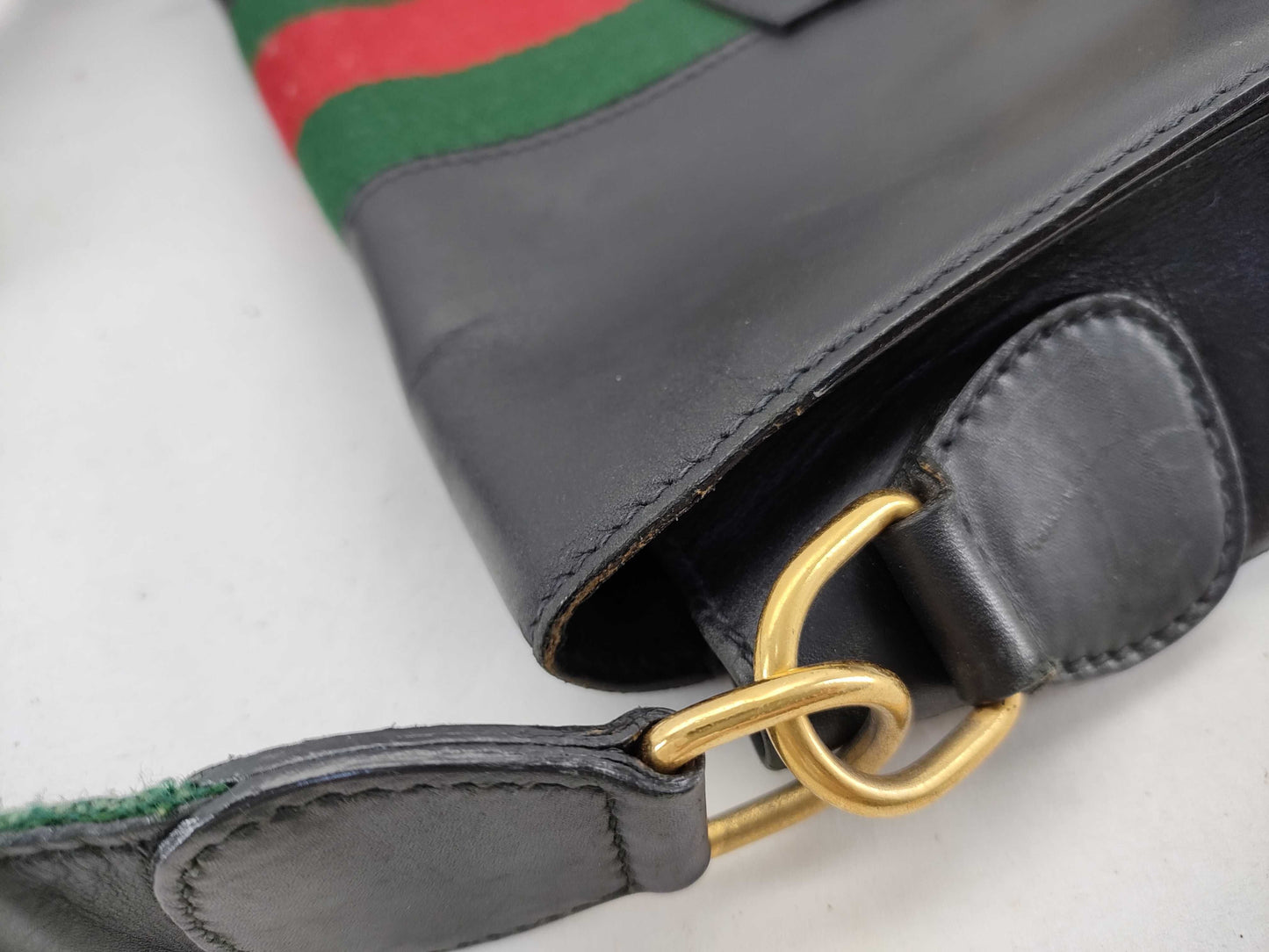 GUCCI 001-1014-1660 Sherry Shoulder Bag