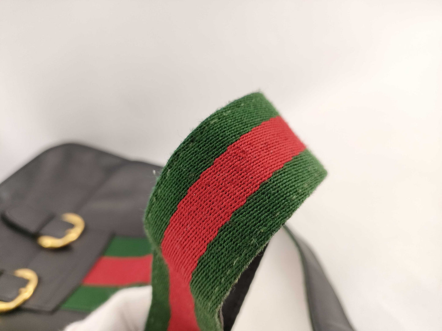GUCCI 001-1014-1660 Sherry Shoulder Bag