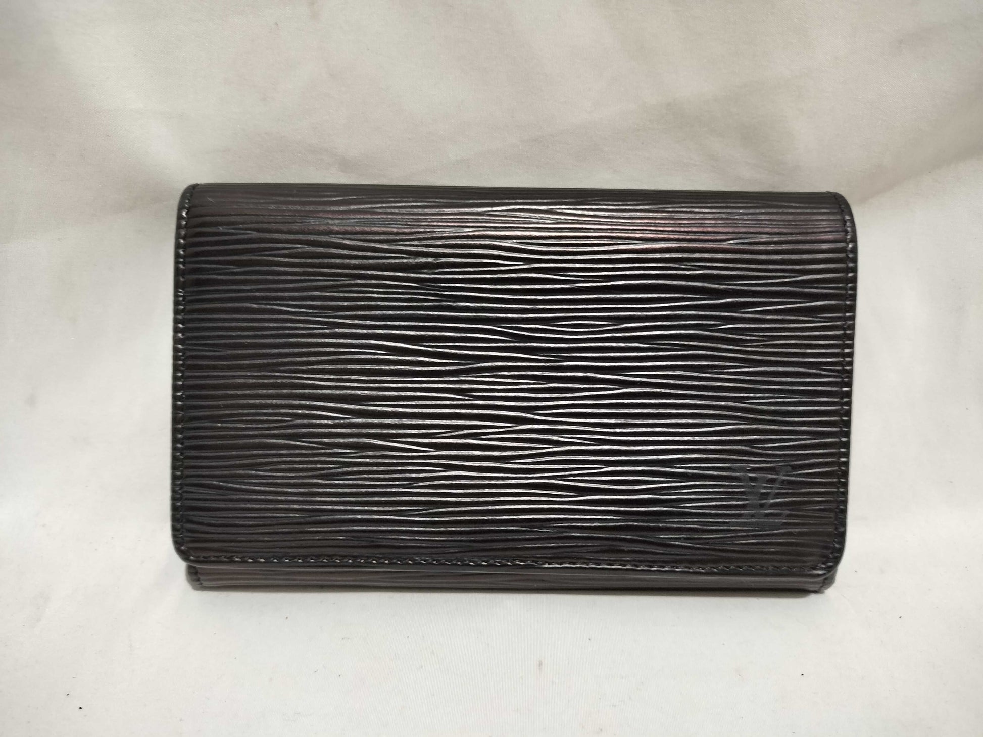 LOUIS VUITTON Epi Bi-Fold Wallet Wallet