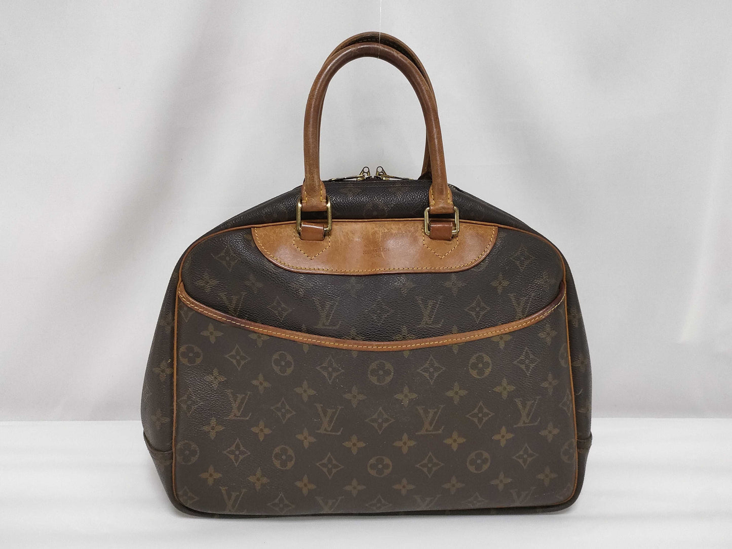 LOUIS VUITTON Monogram M47270 Deauville Handbag with Broken Zipper