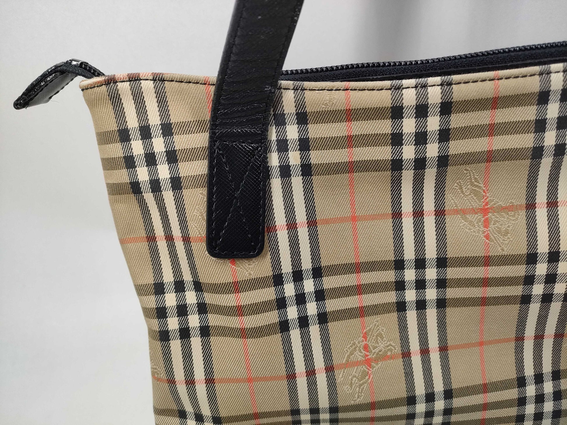 BURBERRY Nova Check Tote Bag