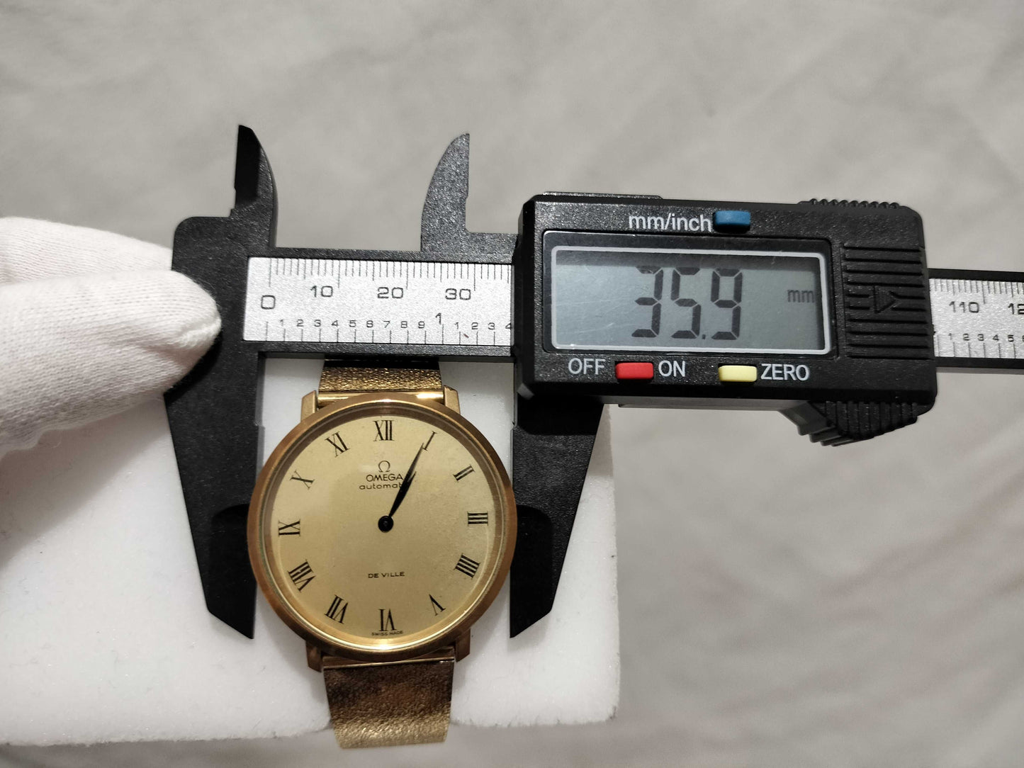 OMEGA Automatic Immovable Men's Watch