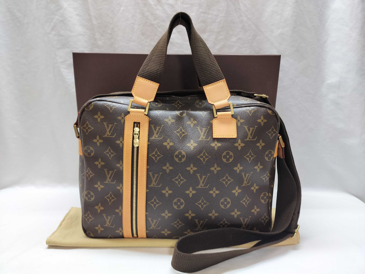 LOUIS VUITTON Monogram M40043 Sac Bosphore Shoulder Bag