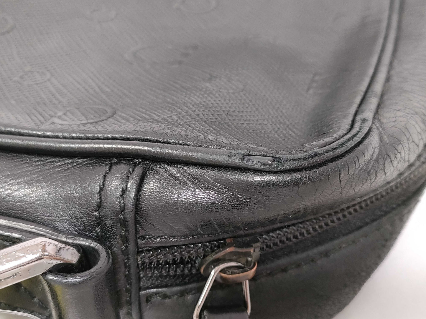 Salvatore Ferragamo Gancini FJ-24 9311 Gancini Leather Second Bag