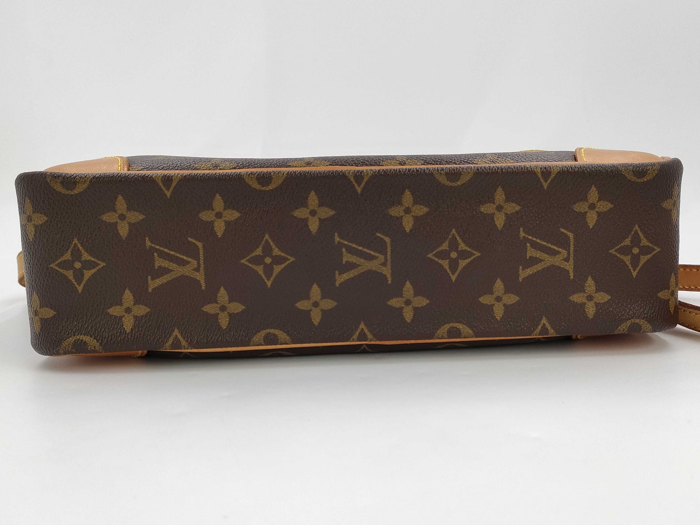 LOUIS VUITTON Monogram Trocadero Shoulder Bag