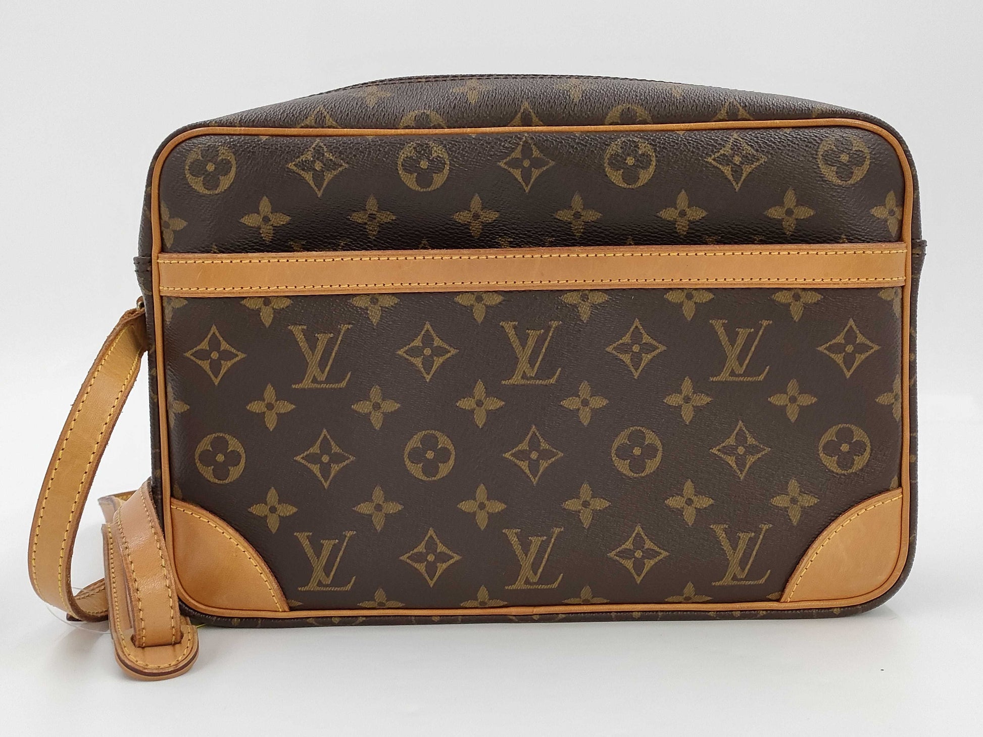 LOUIS VUITTON Monogram Trocadero Shoulder Bag