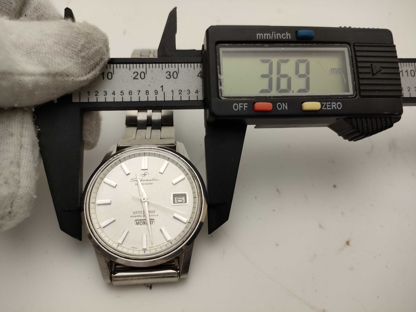 SEIKO Week Data 6206-8990 Men's Watch