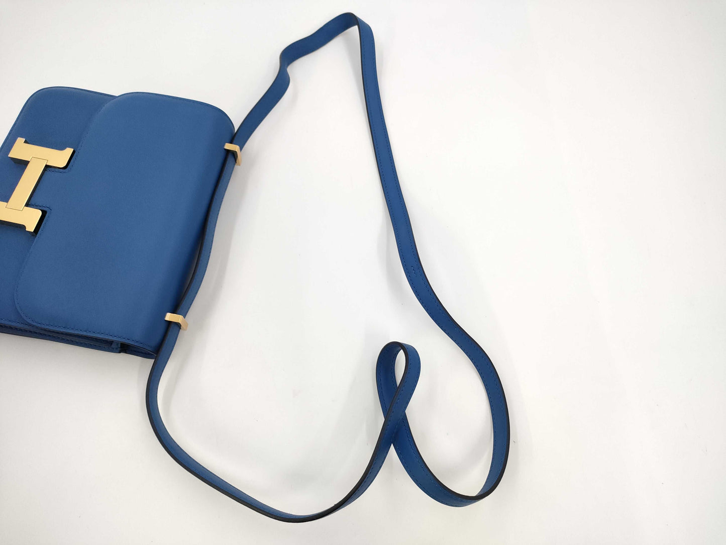 HERMES Constance 18 Blue Ponche Shoulder Bag with Gold Hardware and B Seal