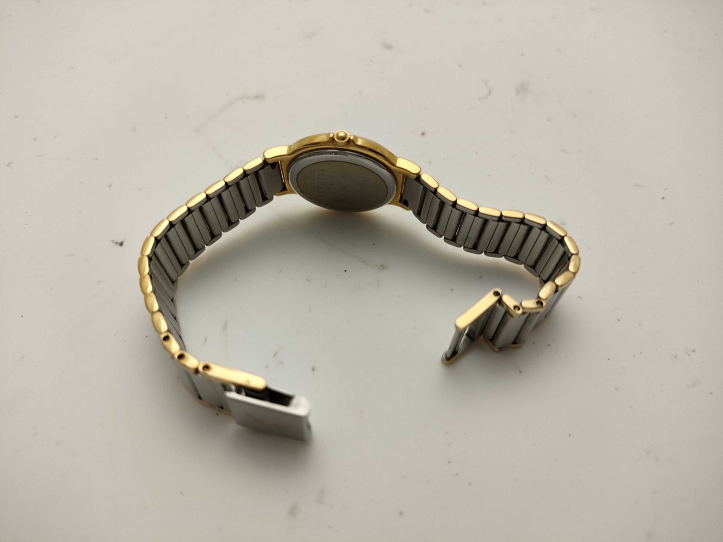 Yves Saint Laurent 2200-228481 Gold Dial Women's Watch