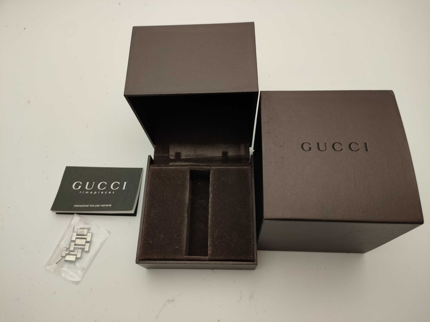 GUCCI 8900M Unoperated Boys' Watch