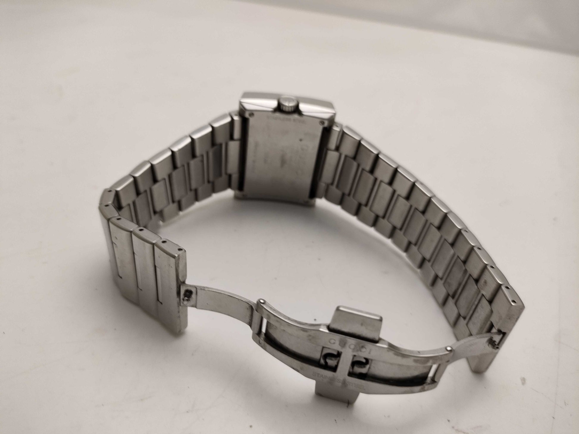 GUCCI 100M Boys' Watch Men's Watch