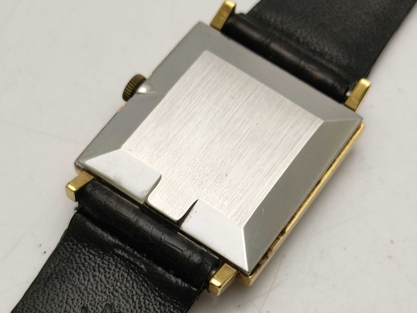 OMEGA GOLD Women's Watch
