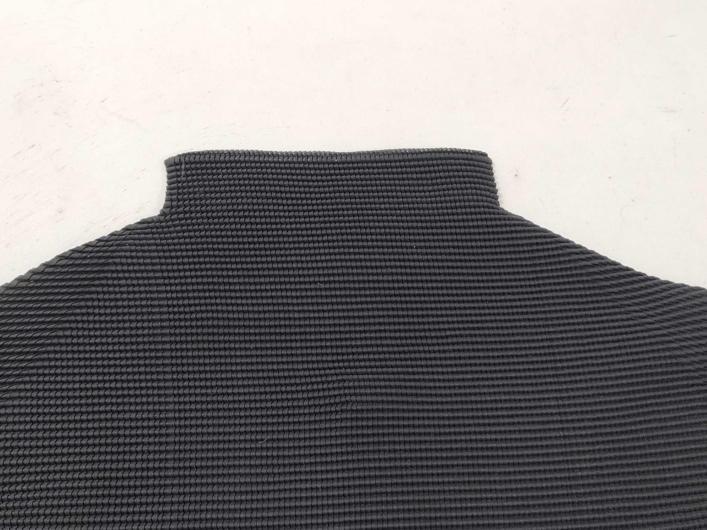 ISSEY MIYAKE Cut and Sew Black Top