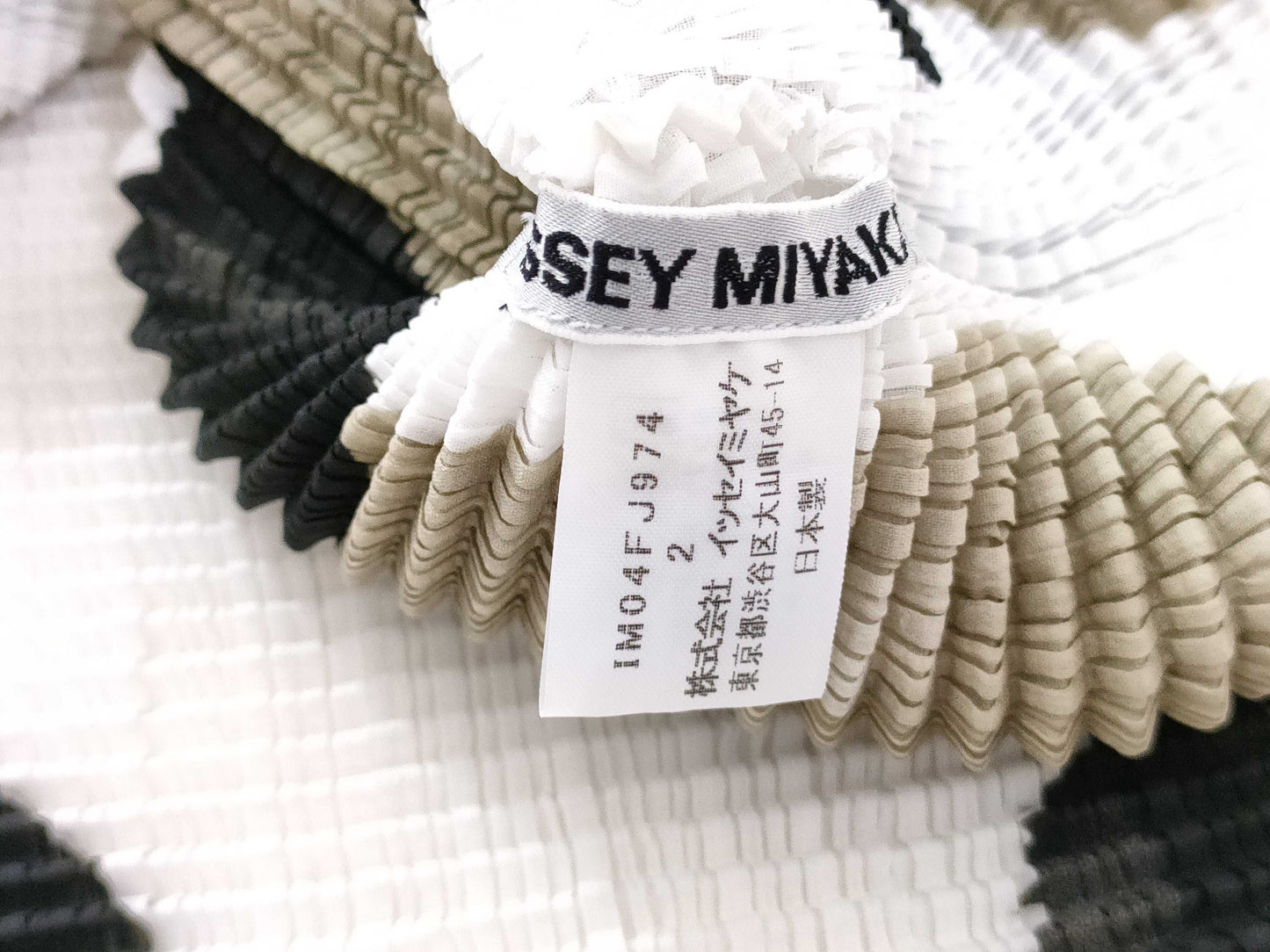 ISSEY MIYAKE cut and sew patterned top