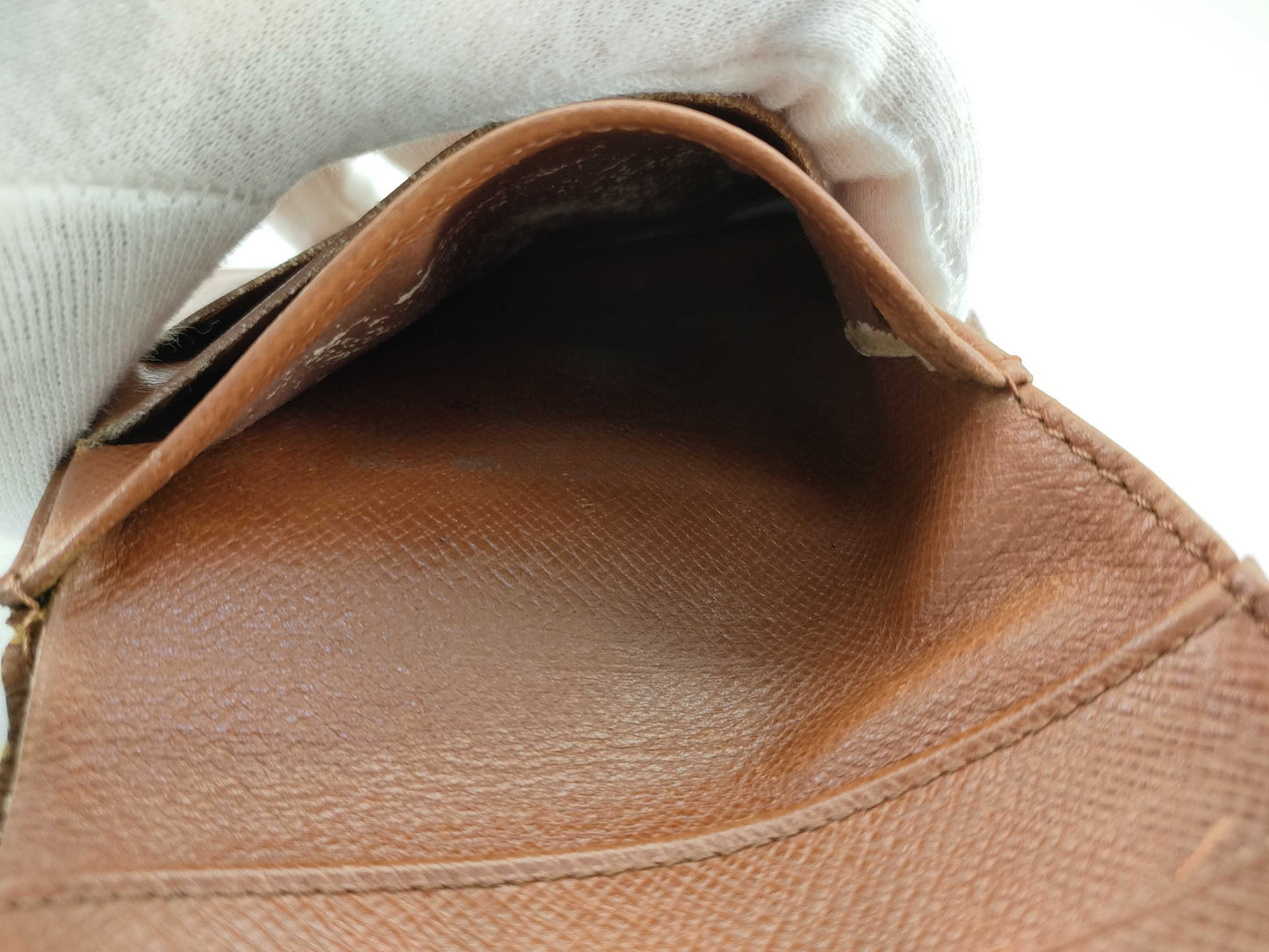 LOUIS VUITTON Monogram Porte Monnaie Carte Credit Wallet