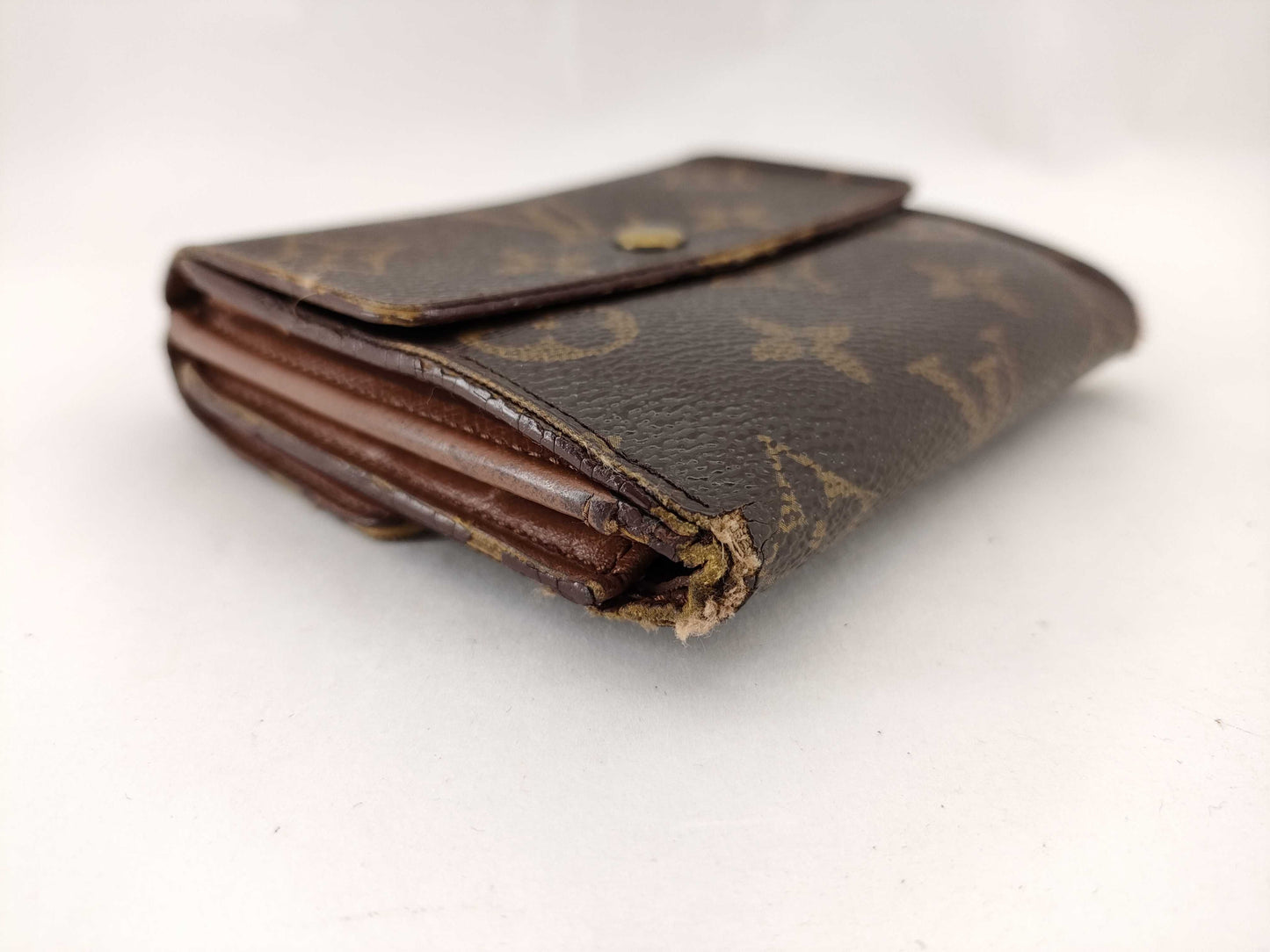 LOUIS VUITTON Monogram Porte Monnaie Carte Credit Wallet