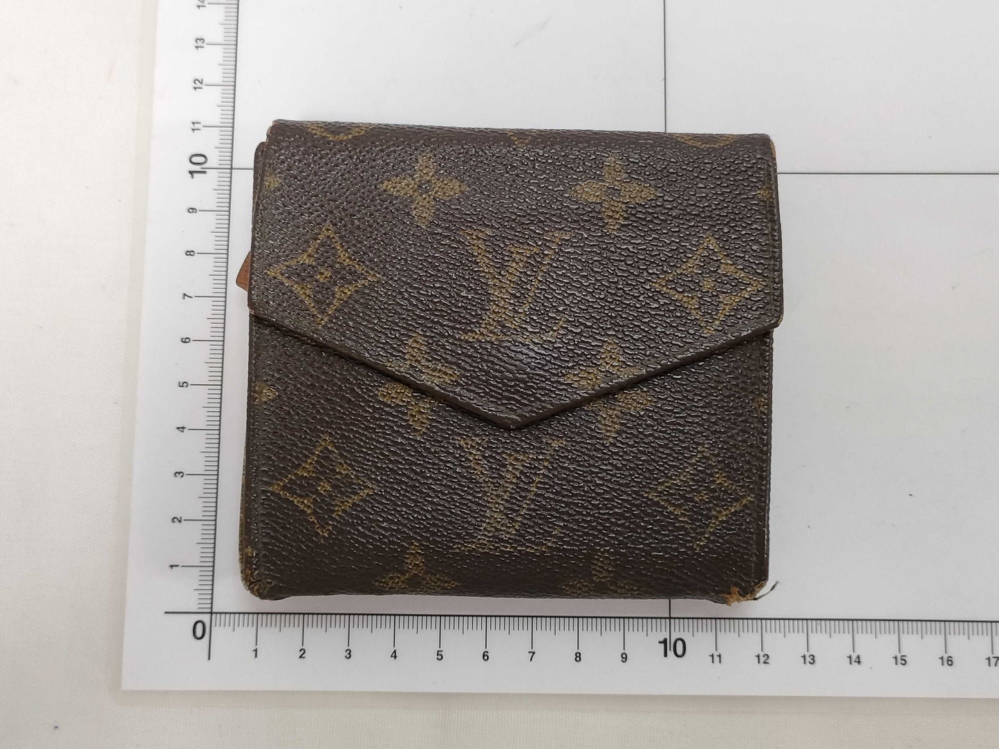 LOUIS VUITTON Monogram Wallet