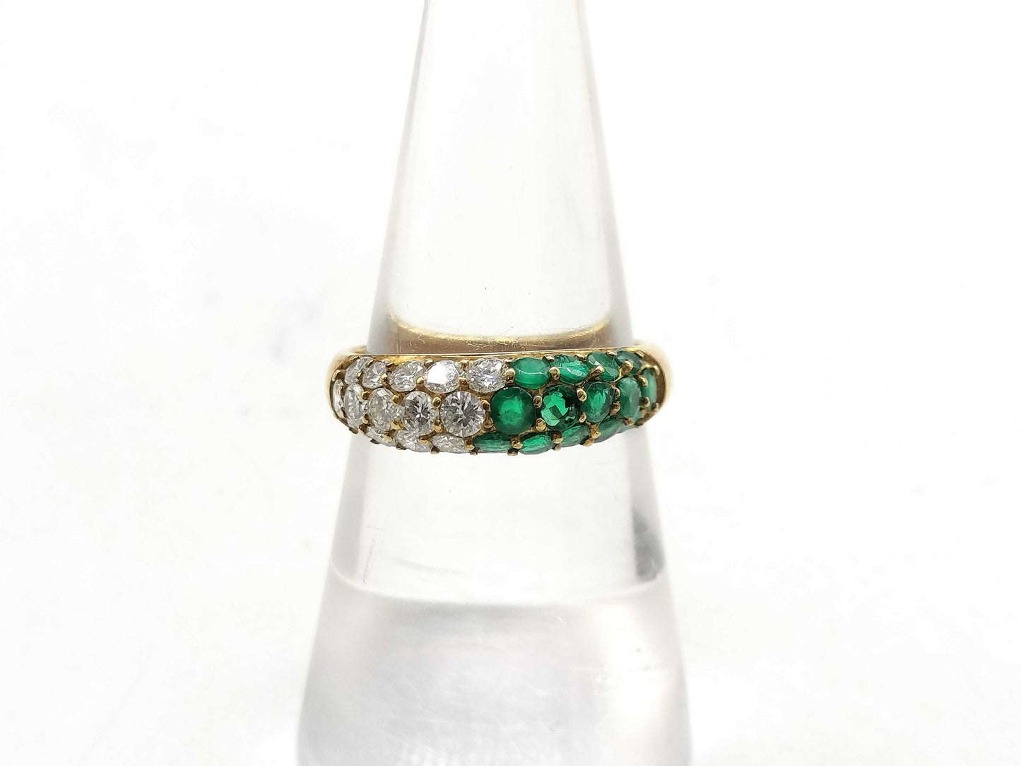 Emerald and Diamond 750 3.3g Ring