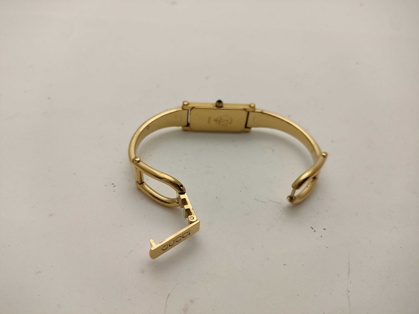 GUCCI 1500L Women's Watch
