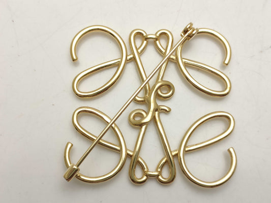 LOEWE Anagram Brooch Gold