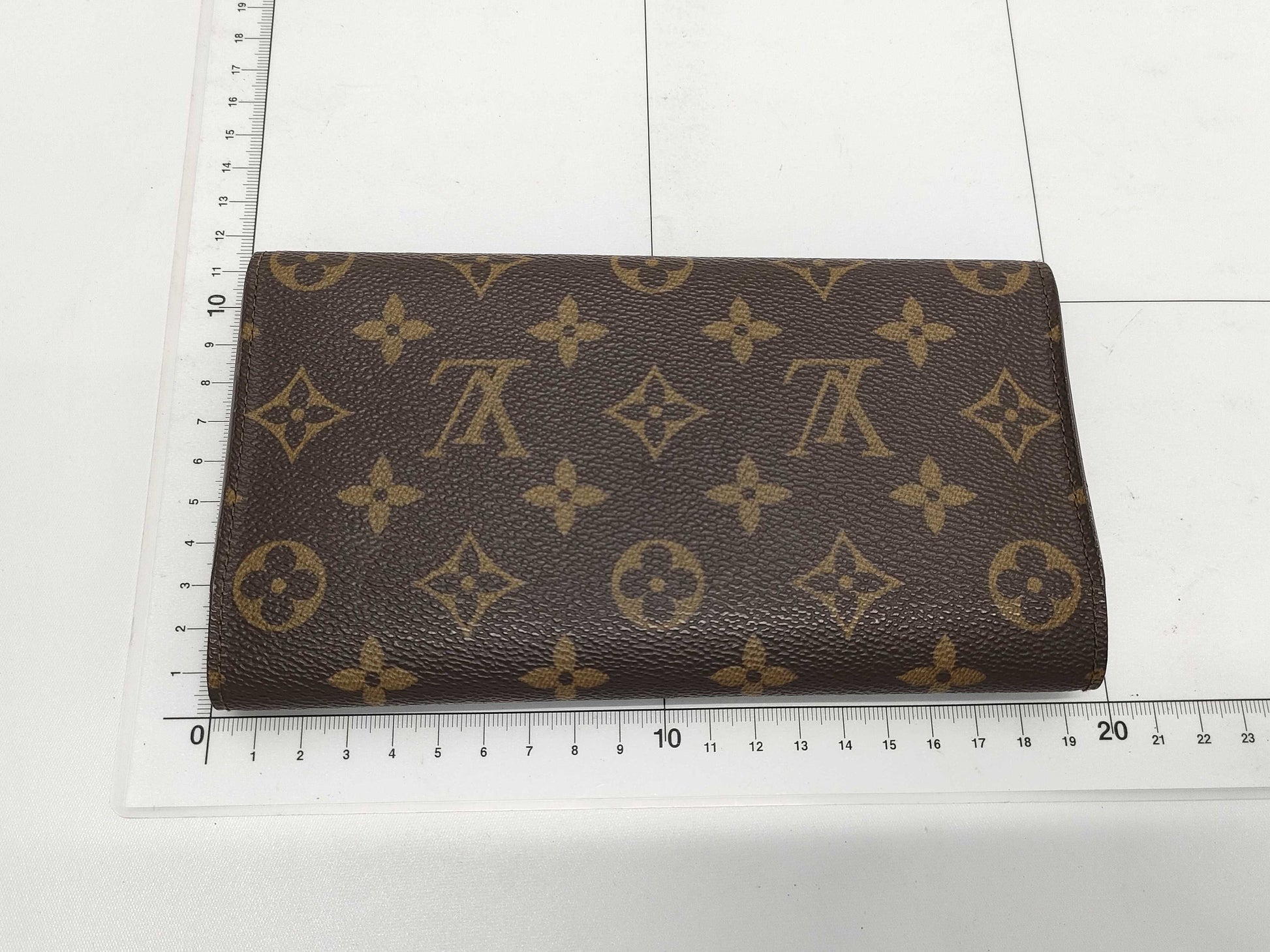 LOUIS VUITTON Monogram M61215 Monogram Porte Tresor International Wallet