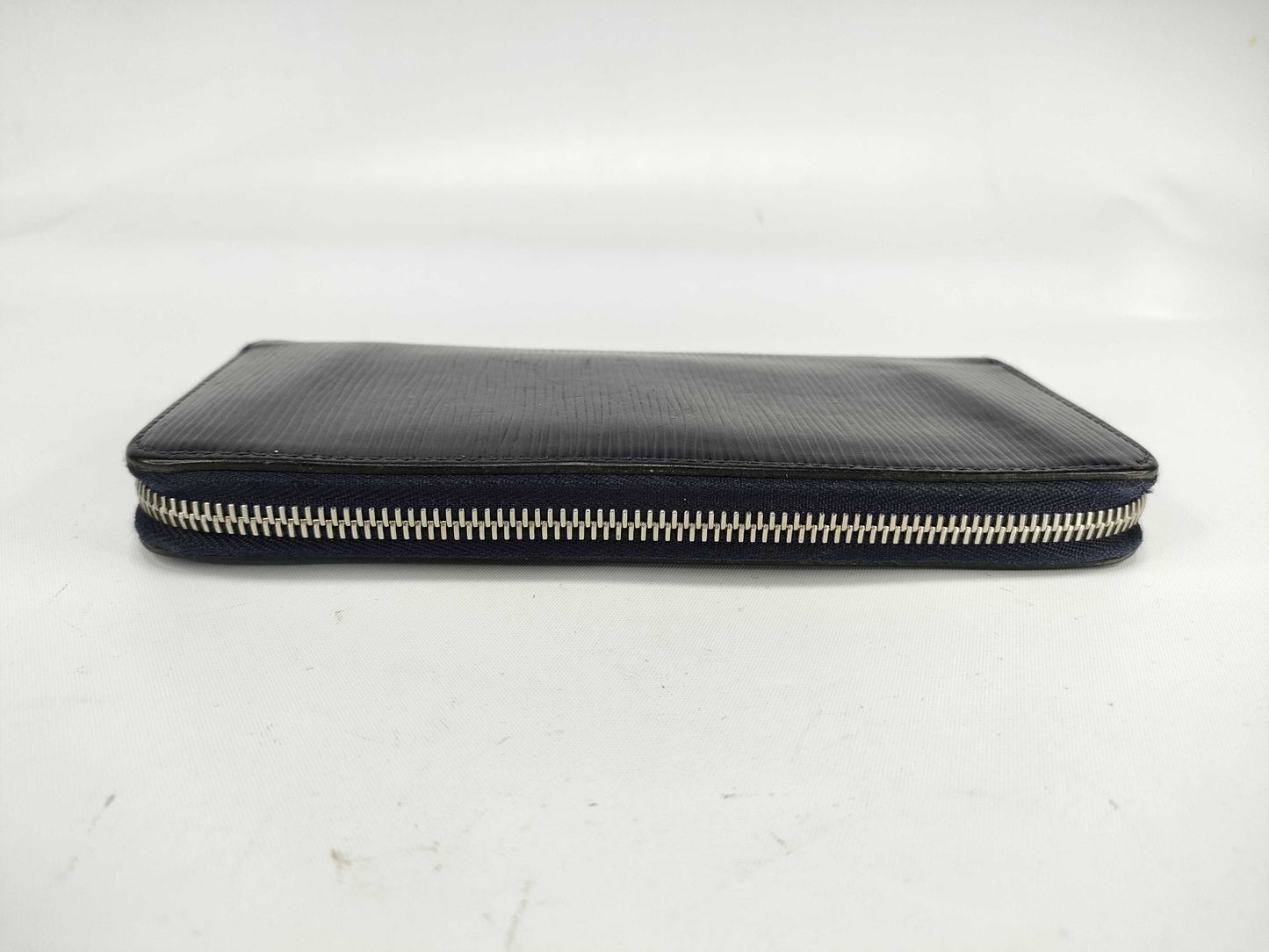 LOUIS VUITTON Epi Zippy Vertical Wallet