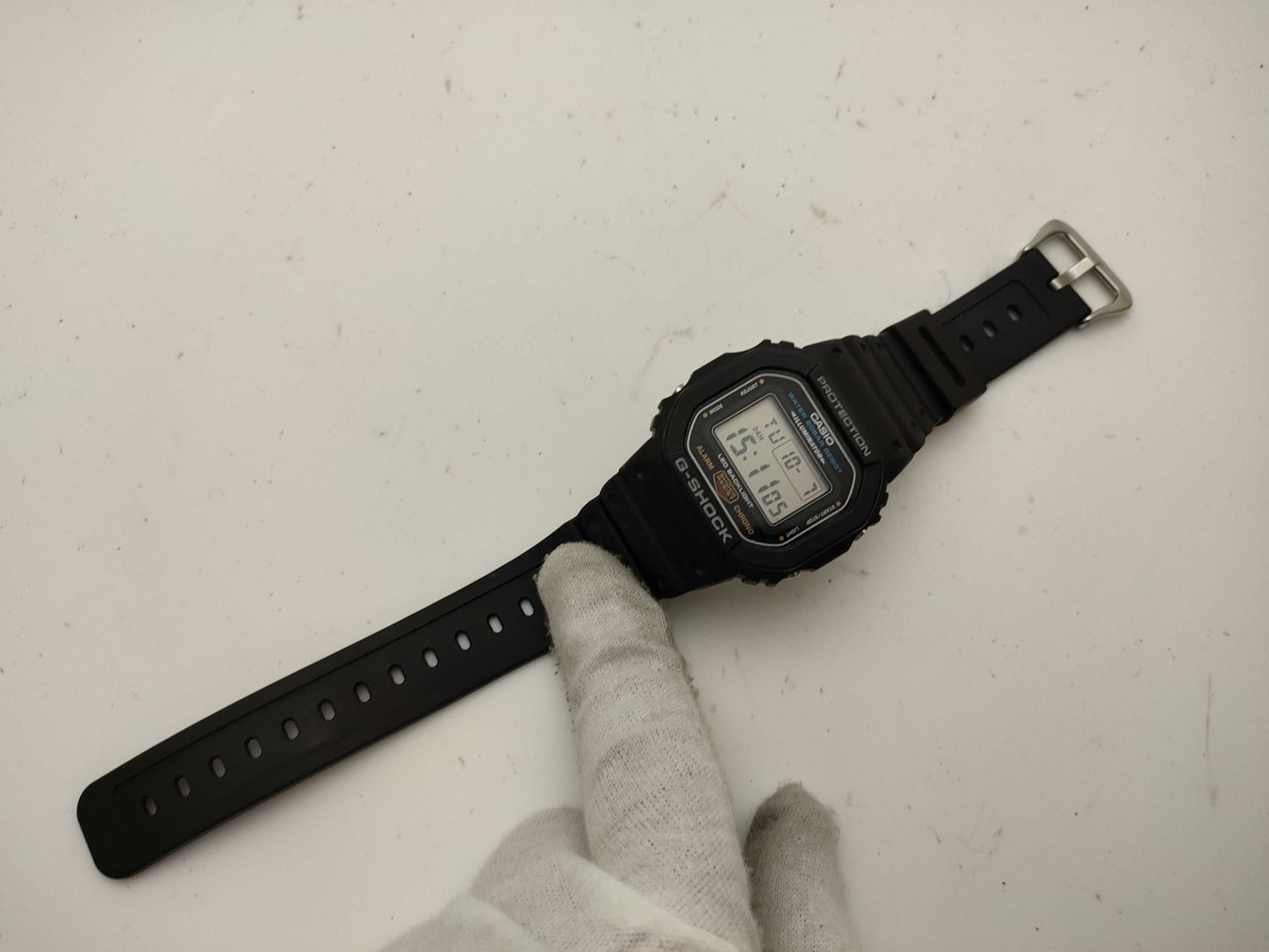 CASIO DW-5600UE Men's Watch
