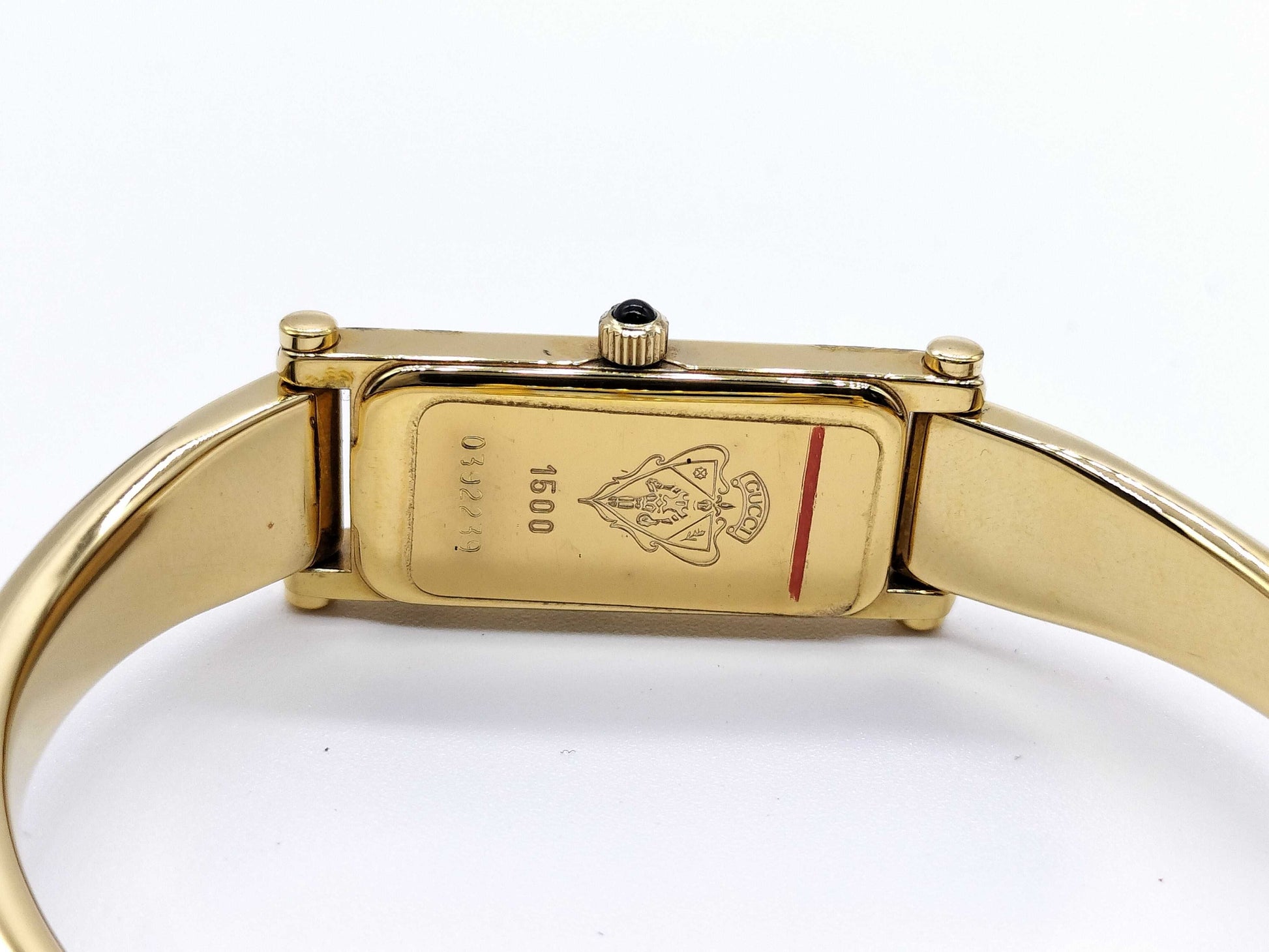 GUCCI 1500L Shell Bangle Women's Quartz Watch
