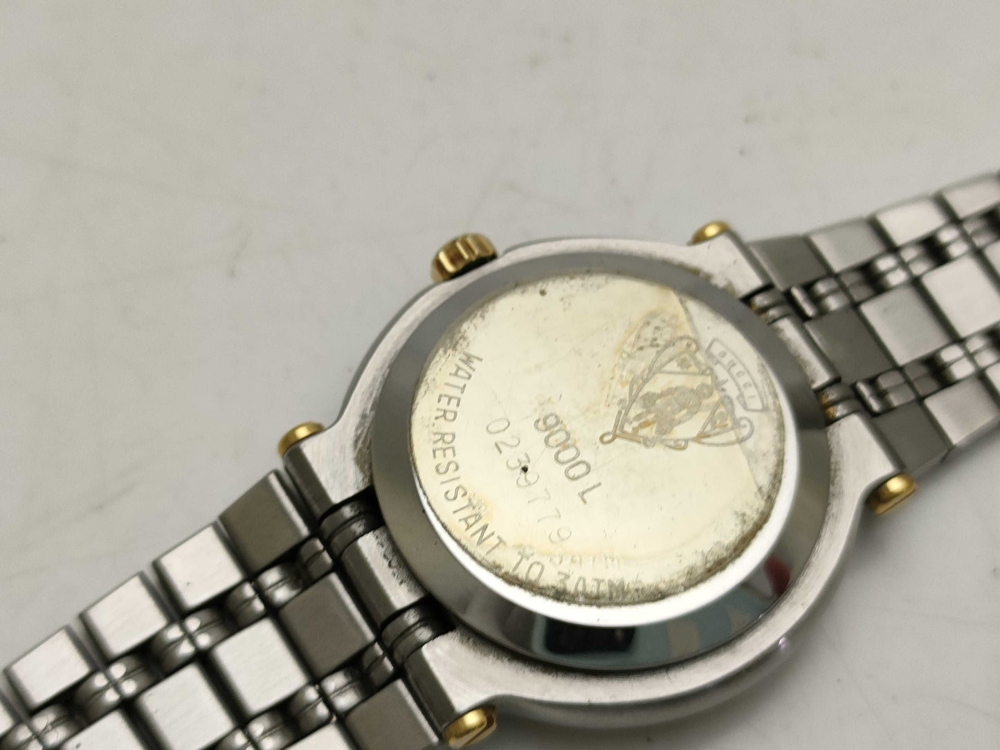 GUCCI 9000L Women's Watch